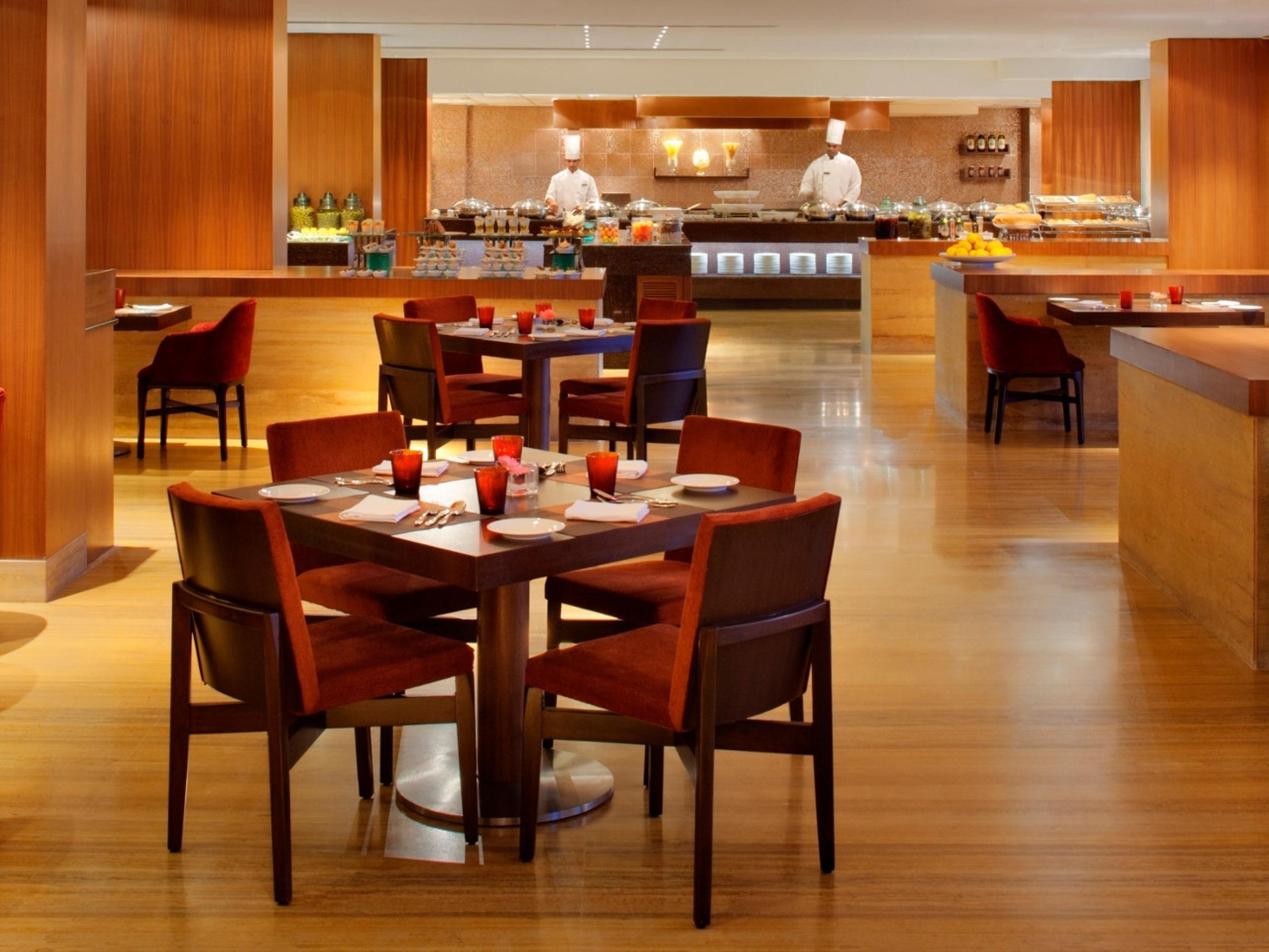 โรงแรมเรดิสันบลูพลาซ่า ไฮเดอราบัด บัญชรฮิลล์ ภายนอก รูปภาพ The restaurant