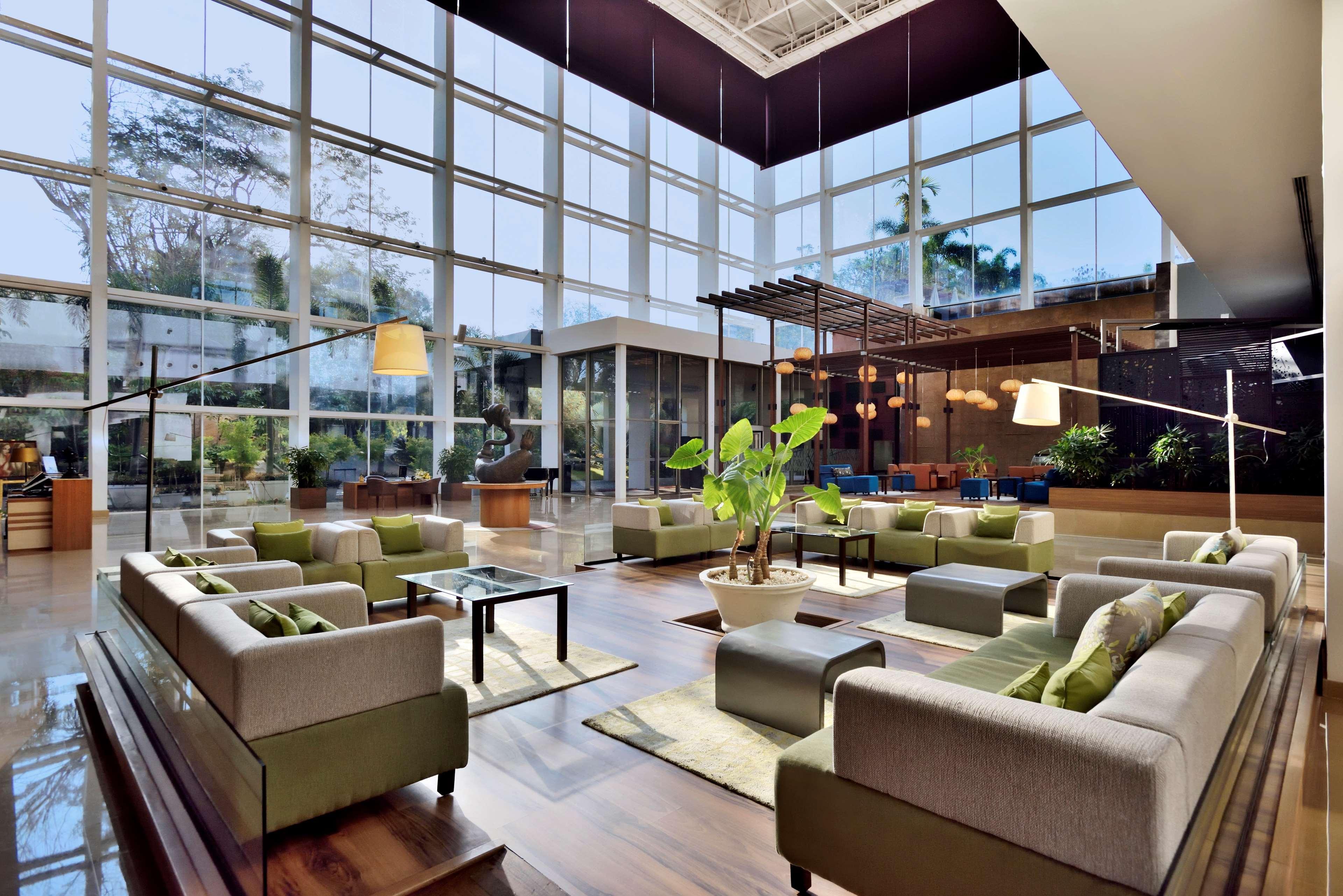 โรงแรมเรดิสันบลูพลาซ่า ไฮเดอราบัด บัญชรฮิลล์ ภายนอก รูปภาพ Lobby