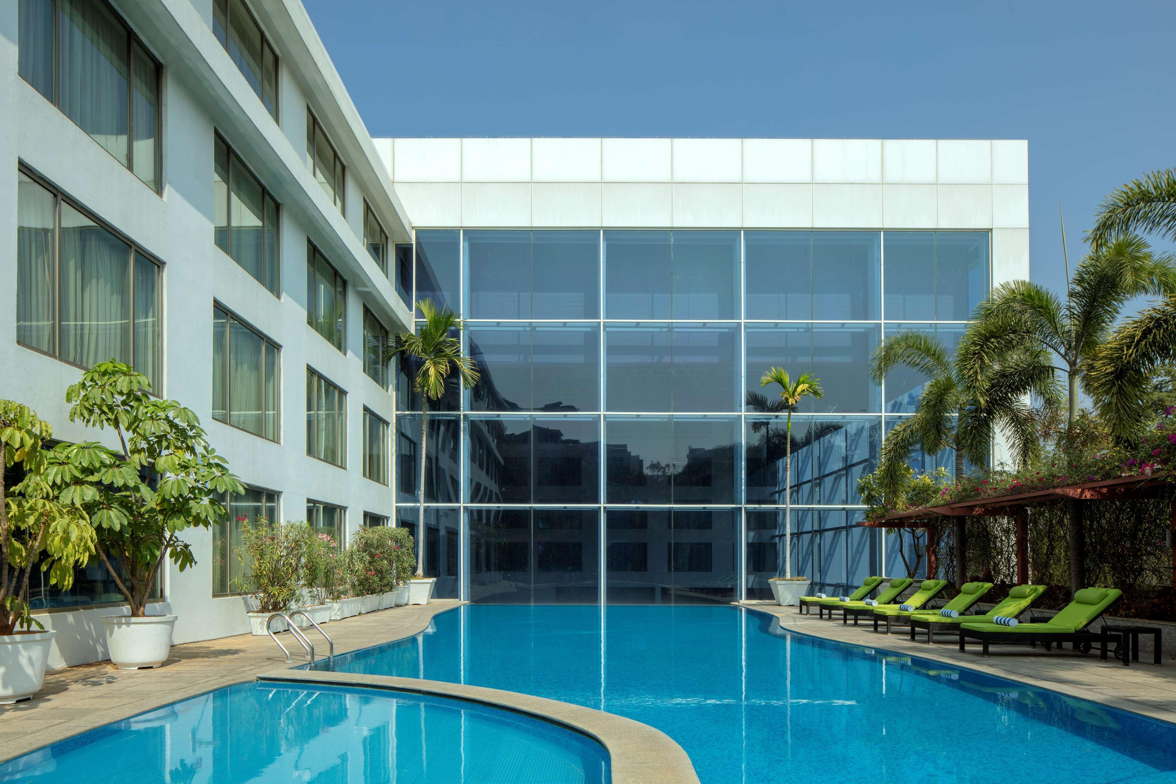 โรงแรมเรดิสันบลูพลาซ่า ไฮเดอราบัด บัญชรฮิลล์ ภายนอก รูปภาพ The Park, Hyderabad